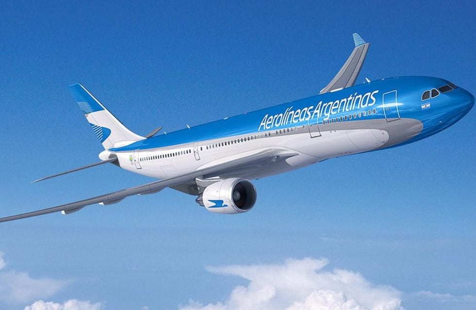 Gremios aeronáuticos lanzaron un paro de 24 horas en Aerolíneas Argentinas