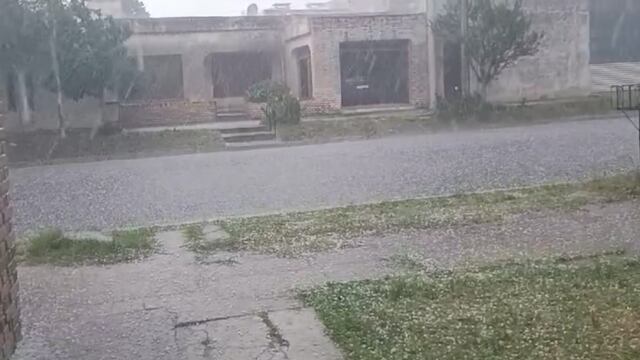 Abundante caída en Sampacho, en el sur de Córdoba (Captura de video).