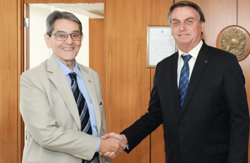 Escándalo en Brasil: un exdiputado se atrincheró, disparó y le lanzó granadas a la policía