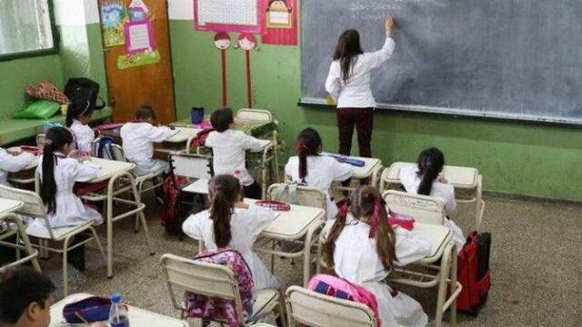 Argentina. El gobierno de Milei llamó a una reunión para acordar paritarias con docentes (Imagen ilustrativa).