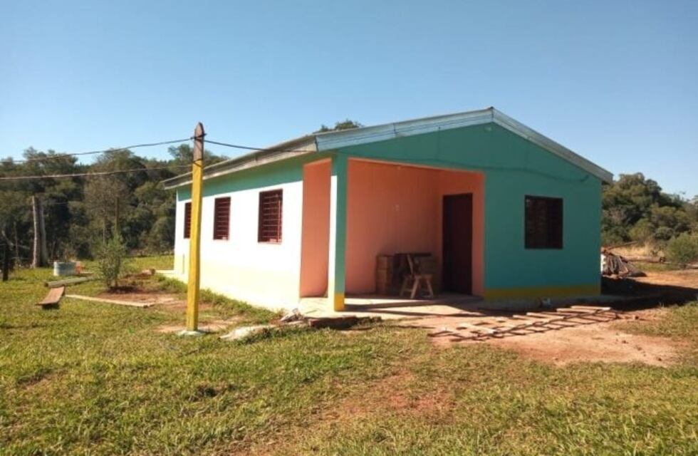 Exitoso programa del IPRODHA en Misiones permitirá que colonos comiencen el 2024 con casa nueva