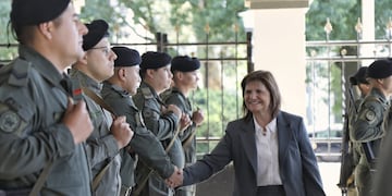 La ministra de Seguridad encabezó un acto en Rosario.
