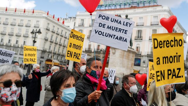 El parlamento español aprobó la ley de eutanasia y suicidio asistido.