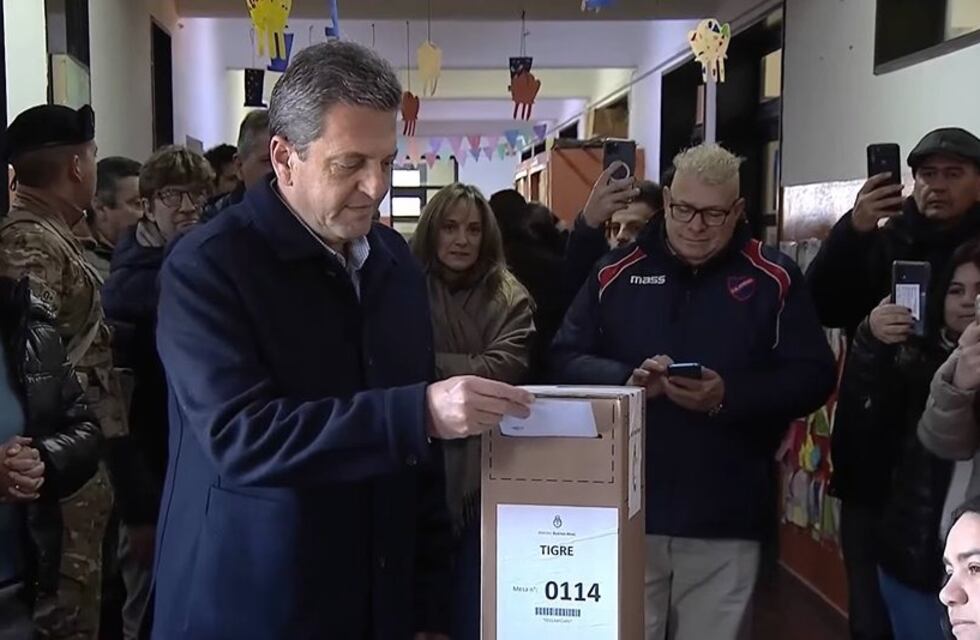 PASO 2023: Sergio Massa fue el primer precandidato en votar