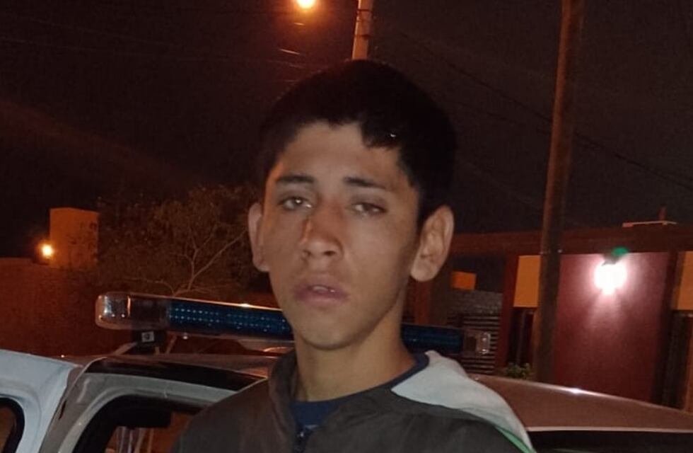 Intentaba entrar a robar a varias casas de un barrio y lo atraparon con drogas