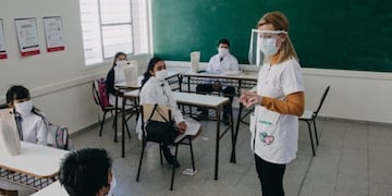 El objetivo de este grupo de padres es que las clases presenciales se reanuden en la provincia.