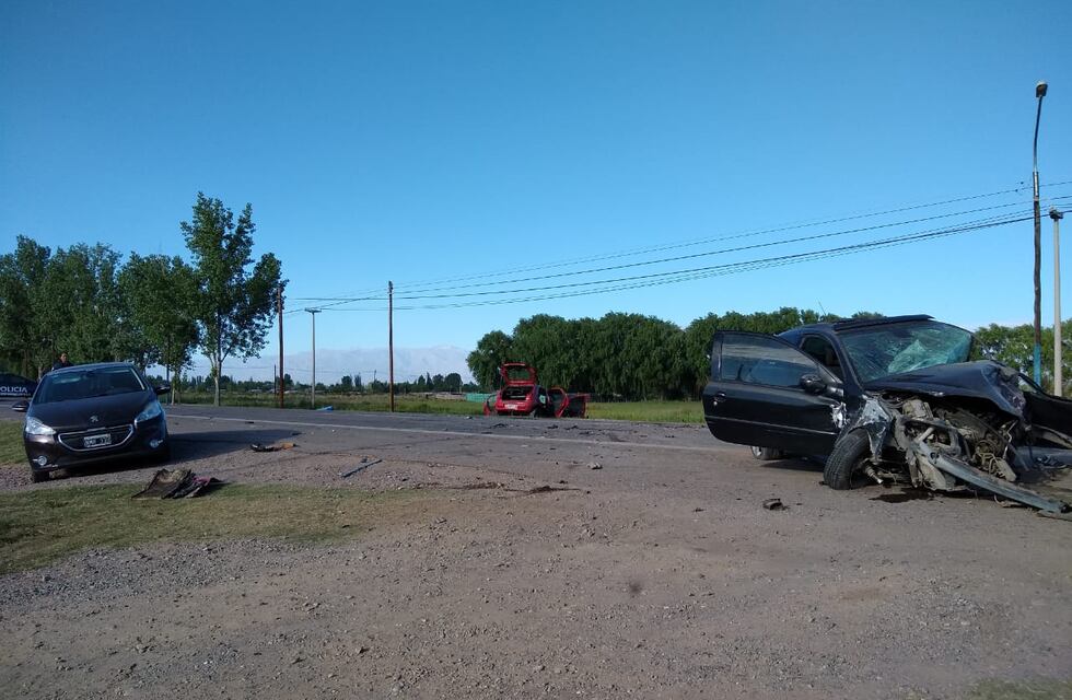 Por hacer U provocó un choque triple: murió un sanrafaelino y cuatro personas resultaron heridas