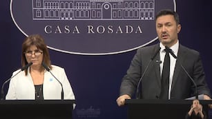 La ministra de Seguridad, Patricia Bullrich, y el de Defensa, Luis Petri, en conferencia de prensa (Captura de video)