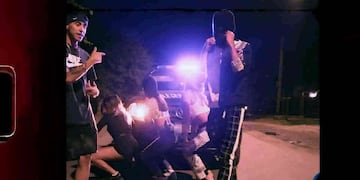 Tincho Romero y Yosoyemi protagonizaron la grabación cerca de uno de los accesos a Ibarlucea. (Agussanta)