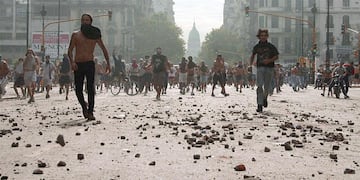 Crisis del 2001: el estallido social y "que se vayan todos".