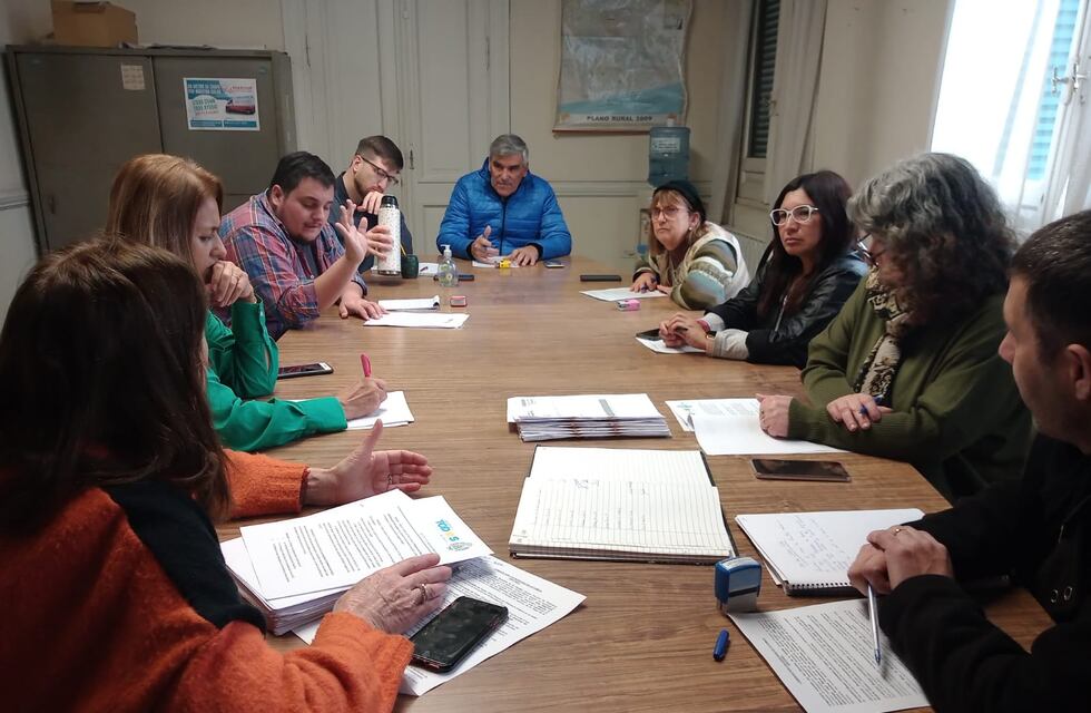 Comisión de Familia de Tres Arroyos: Avances para la modificación de la ordenanza de becas