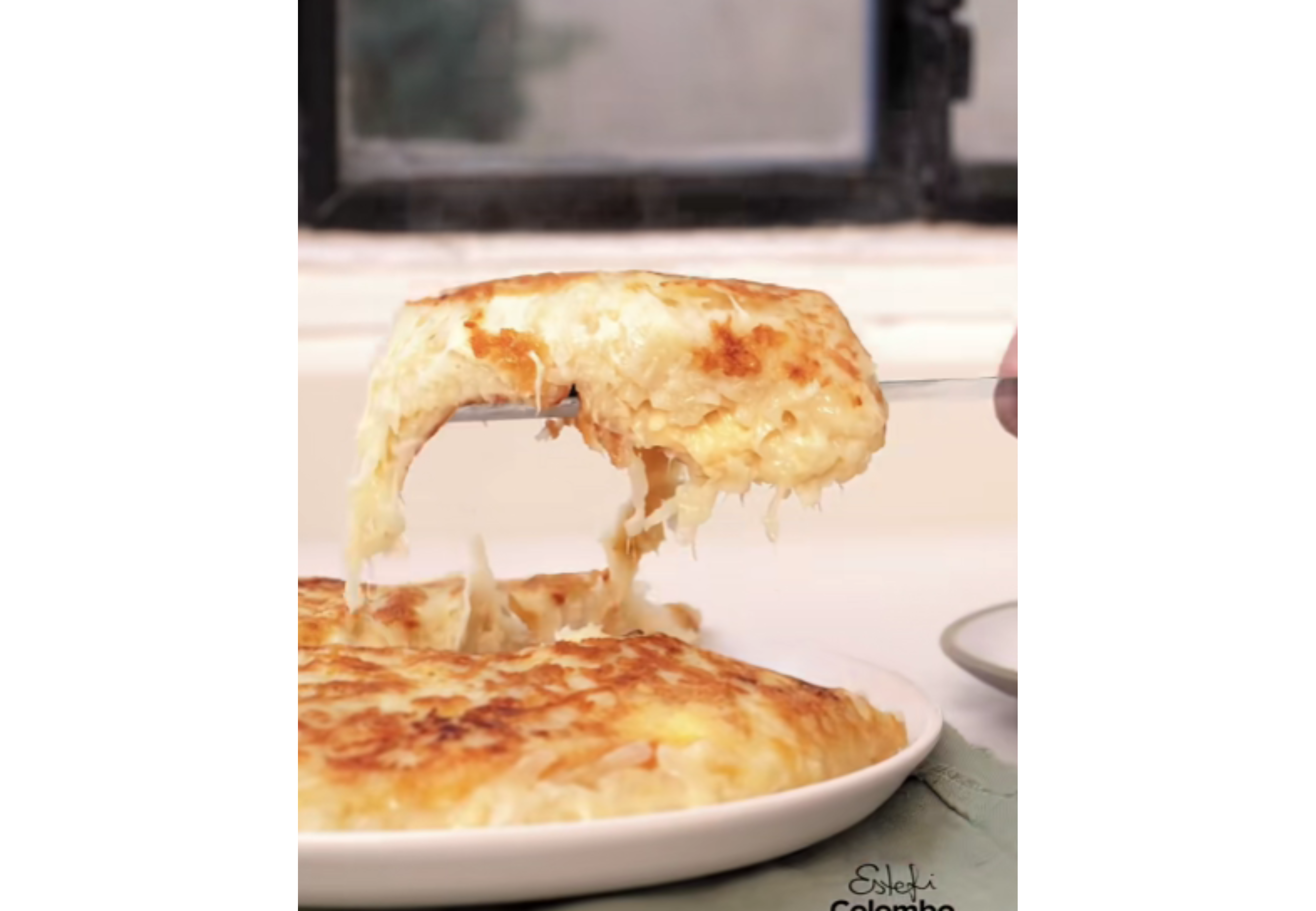 Así queda la tortilla de papa con esta receta.