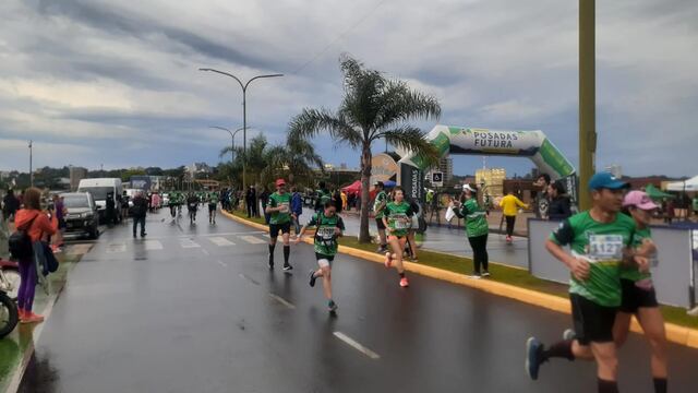 Posadas Futura: alrededor de 1500 corredores iniciaron la maratón