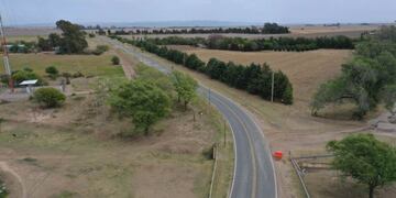 Córdoba. El hombre transitaba por la vieja ruta 36, vio un lamentable hecho que terminó en un noble gesto.