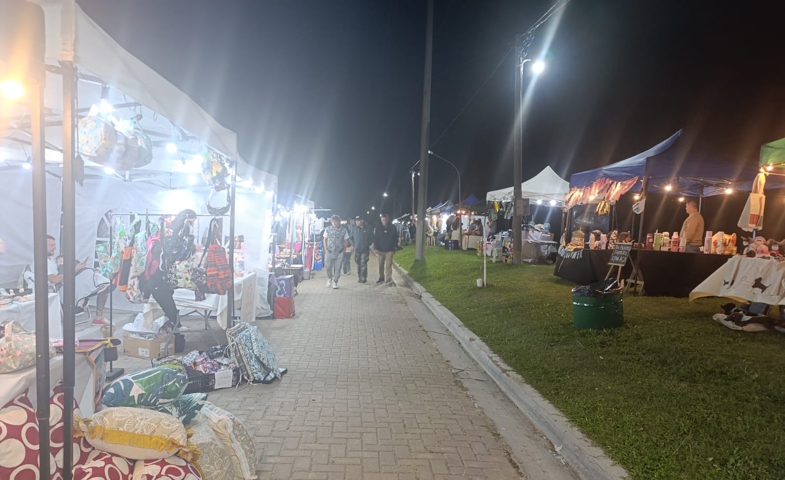 Turistas al 100% en PGB