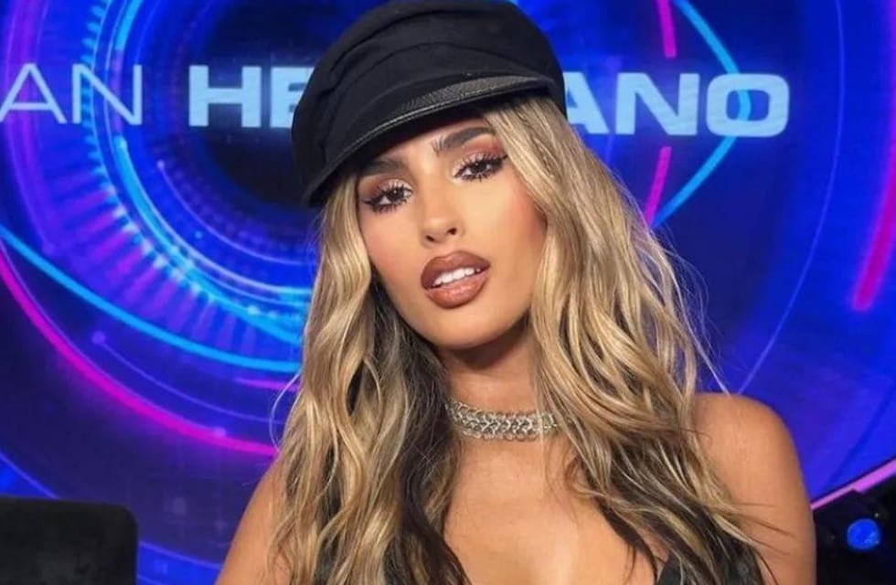 Al mejor estilo fierrero, Julieta Poggio apostó al cuero y dejó ver mucha piel