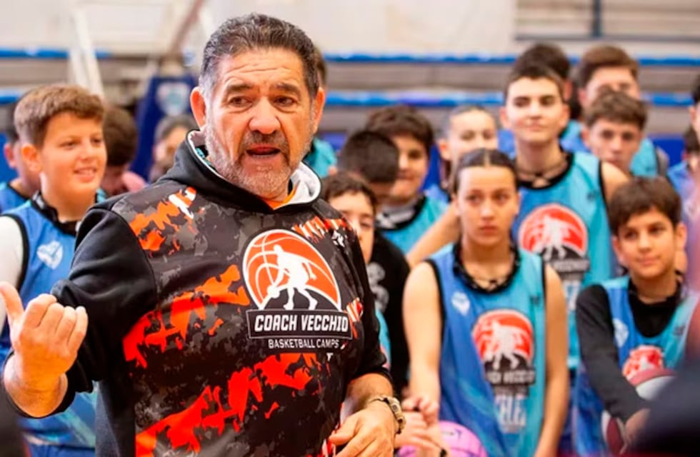 El Campus del entrenador de básquet Guillermo Vecchio llega a la ciudad de Arroyito