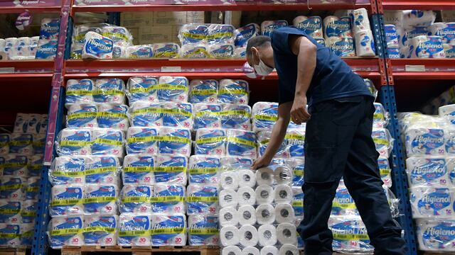 Un delincuente fingió ser técnico y se llevó una máquina valuada en 3600 dólares de un supermercado. Imagen Ilustrativa.
Foto: Orlando Pelichotti / Los Andes
