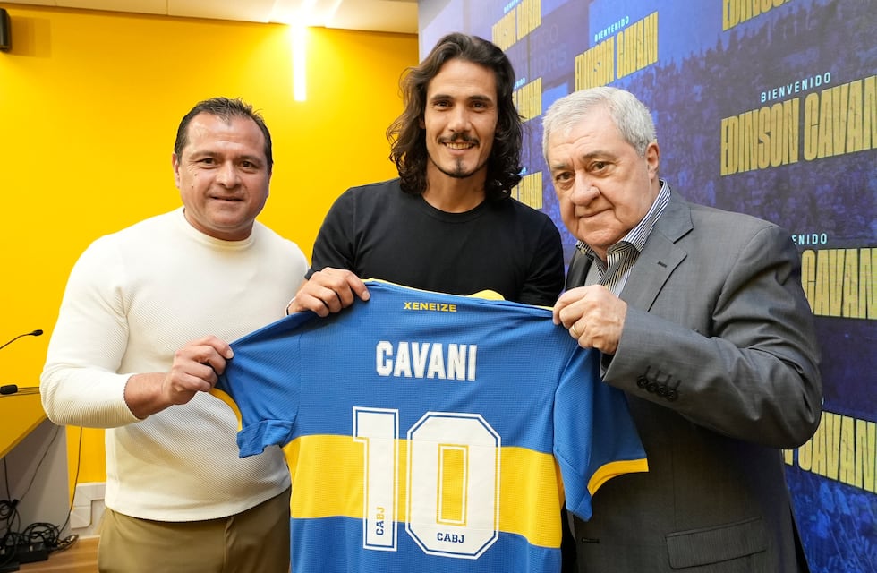 Edinson Cavani es nuevo jugador de Boca y La Bombonera lo recibió: los mejores memes de la presentación