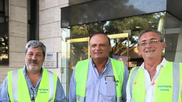 El secretario de Industria, Claudio Mossuz, el secretario general de la UOM Roberto Oesquer y el ministro de la Producción, Daniel Costamagna