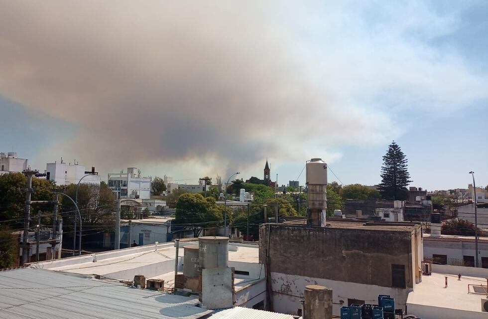 En fotos: así se ven los incendios de las Sierras desde ciudad de Córdoba