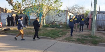 Allanamientos en el barrio Barranquitas