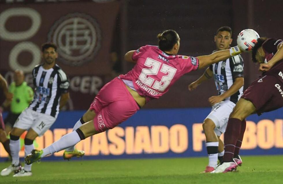 Central Córdoba perdió 2 a 1 con Lanús