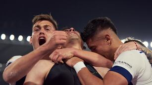 Era para festejarlo así. Después de dos meses, Talleres volvió a ganar por un agónico gol de Juan Gabriel Rodríguez (La Voz).