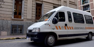 Se viene una nueva suba en el precio del transporte escolar en Córdoba. (Ramiro Pereyra / La Voz)