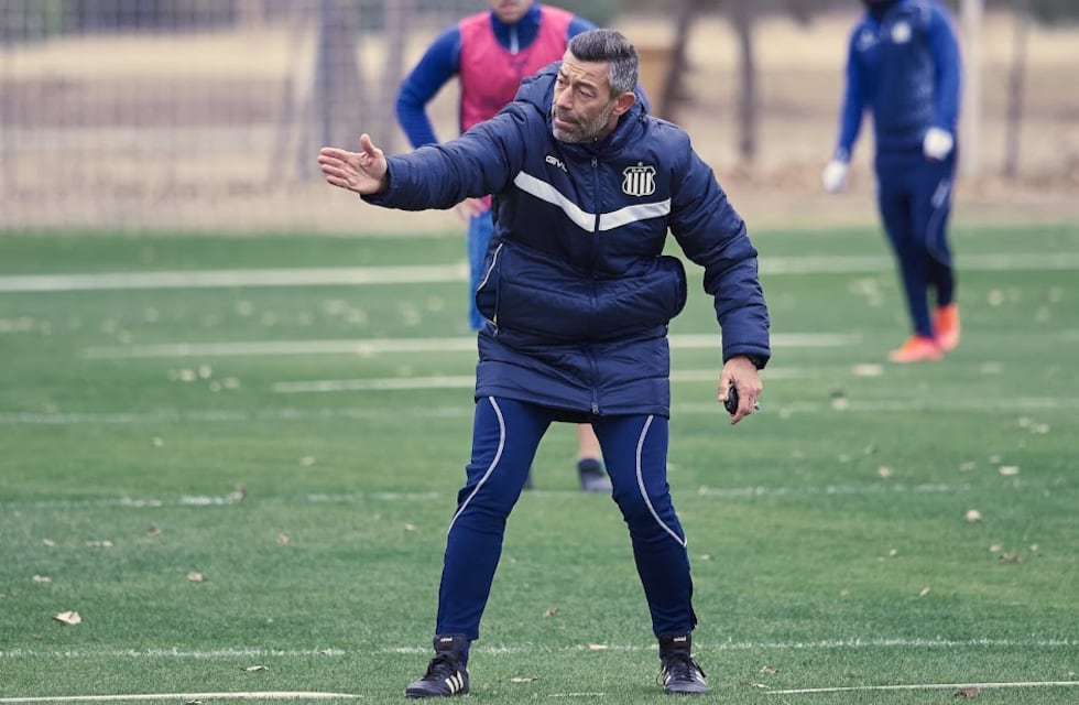 Talleres trabajó pensando en Sarmiento sin muchas novedades de refuerzos