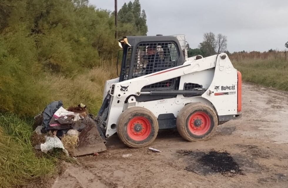 Luego de la lluvia y el feriado continúan los trabajos de limpieza