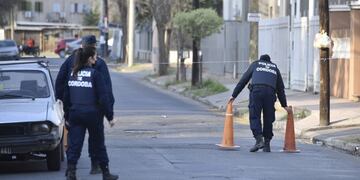 Policía de la FPA baleó a un presunto delincuente en barrio Nuevo Jardín de Córdoba (Ramiro Pereyra/LaVoz).
