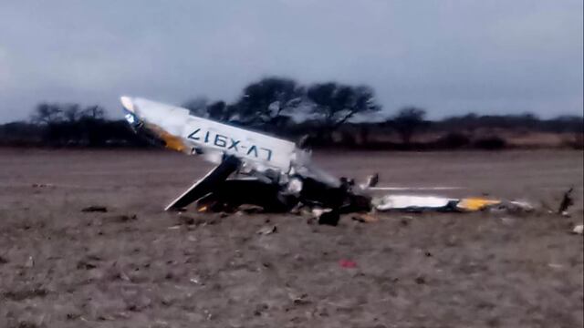 Un avión de pequeño porte se estrelló en San Luis y confirmaron la muerte del piloto, que era un intendente de Córdoba.