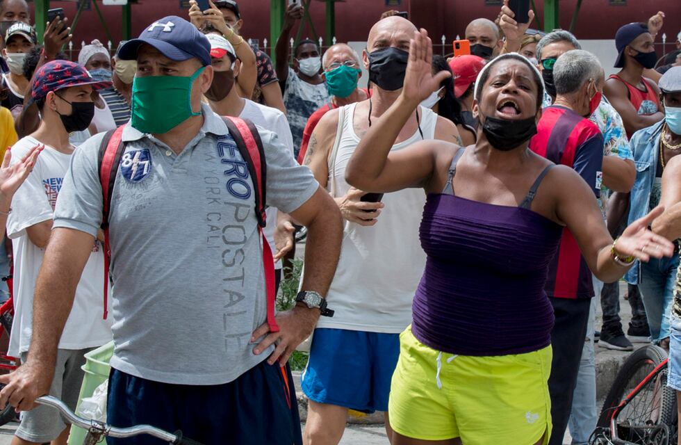 Cuba: estallaron manifestaciones sin precedentes contra el gobierno