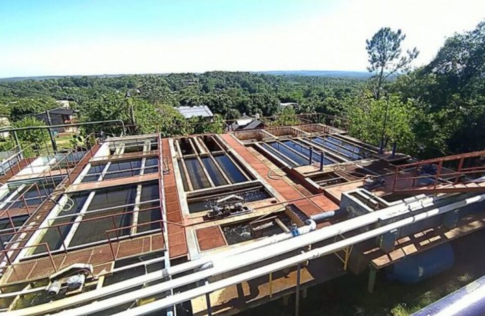 La EPRAC realizó control de calidad del agua en Eldorado y aseguró que es apta para el consumo humano