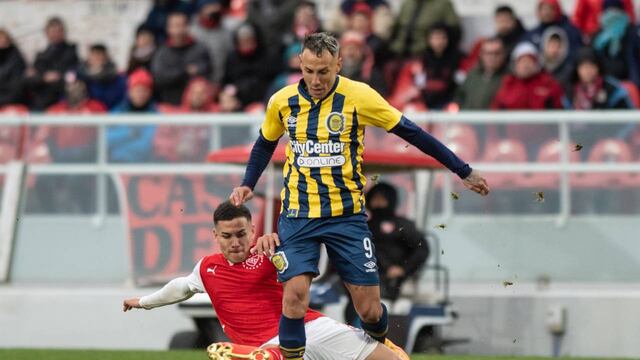 El uruguayo no pudo terminar su segundo encuentro como titular en la Academia.