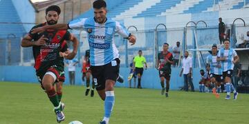 Leandro Fernández jugó toda la temoporada pasada y se queda en Racing (Prensa Racing).