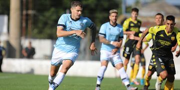 Pablo Vegetti, cuando no, puso arriba a Belgrano en Tandil (Foto: Prensa Belgrano).