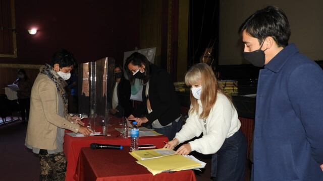 Familias rosaleñas firmaron su escritura gratuita