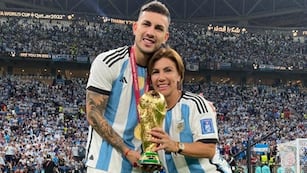 Leandro Paredes y su mamá, Myriam