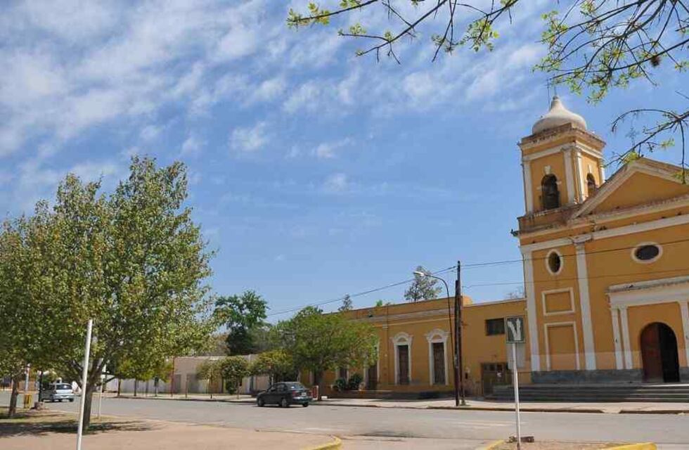 Frenaron un colectivo en Córdoba y descubrieron mercadería ilegal valuada en una fortuna