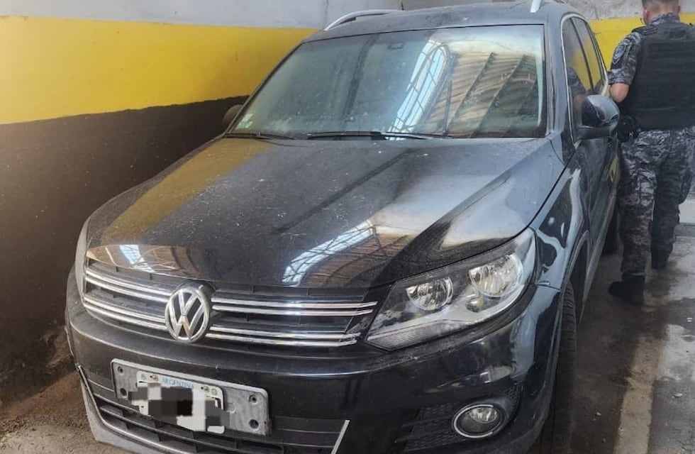 Encontraron una fortuna en una camioneta estacionada en el centro de Córdoba