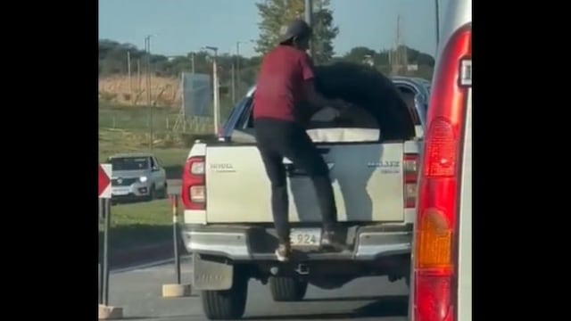 Ataques en el ingreso a Córdoba, por la ruta 19, en cercanías del CPC Pueyrredón.