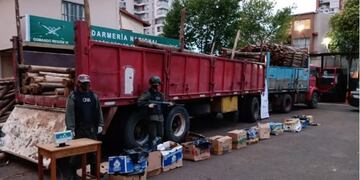 Un camionero fue detenido en Maipú por estar vinculado a un secuestro de 320 kilos de marihuana