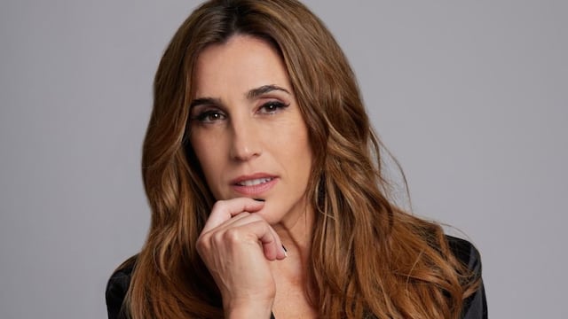 Soledad Pastorutti resalta en tonos oscuros
