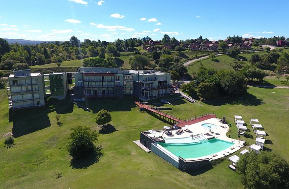 Huerta Grande: extrabajadores del Hotel Tres Pircas exigen el pago completo de sus indemnizaciones