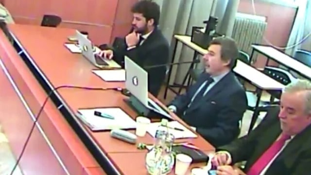 El expresidente de la Administración de Vialidad de Santa Cruz pidió su “libre absolución”.