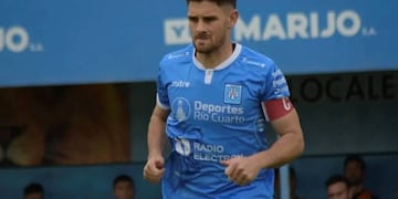 Gonzalo Maffini, zaguero y capitán de un Estudiantes de Río Cuarto que pelea arriba (Prensa AAE).