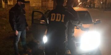 Detuvieron a un menor de edad por el incendio de autos