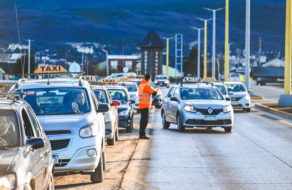Ushuaia: control de documentación de los taxis y la calibración de los taxímetros
